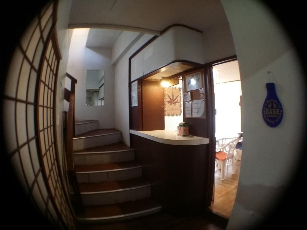 Guesthouse Base Okinawa Naha Exteriér fotografie
